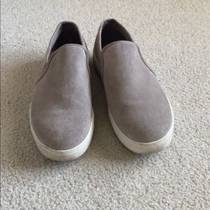 Blondo Waterproof Slip-On Sneakers